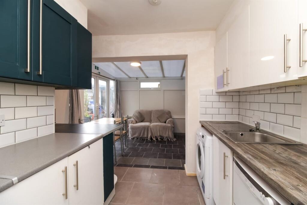 Additional image 20 of Ladydell Road, Worthing, BN11