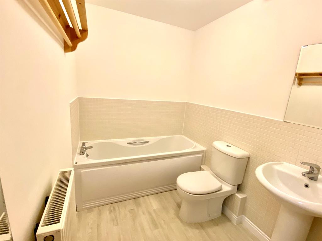 Additional image 10 of Broad Street, Great Cambourne, Cambridge