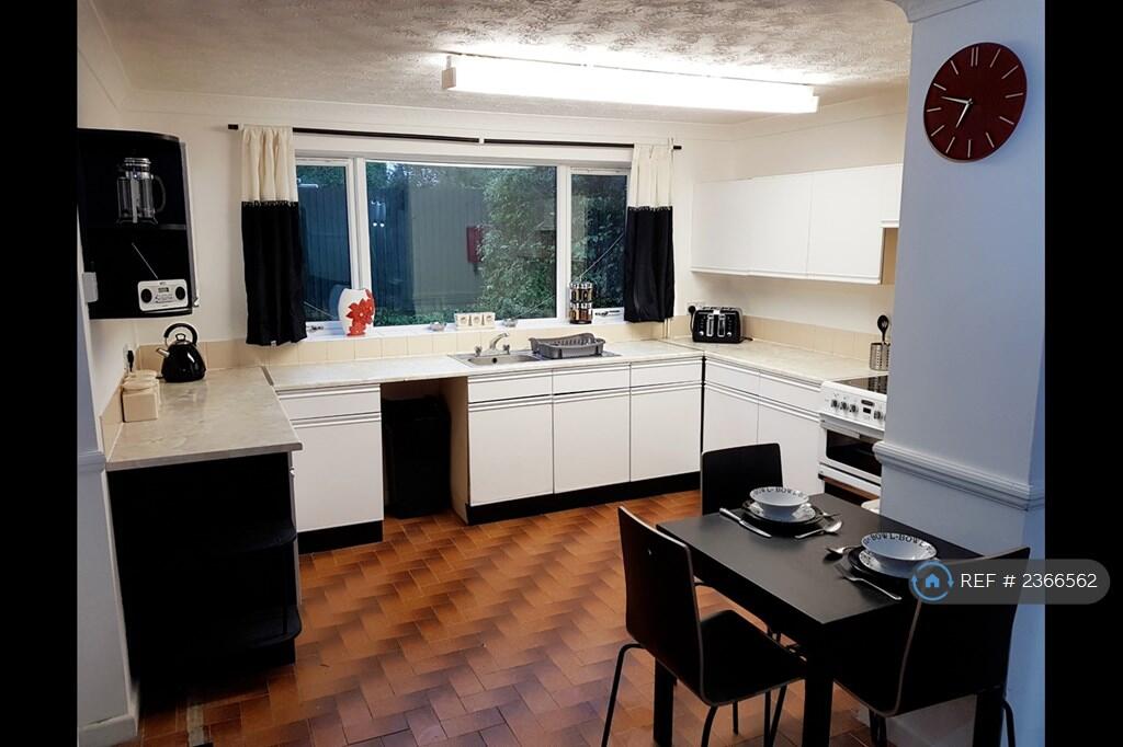 Primary image of Staple Hill Road, Bristol, BS16