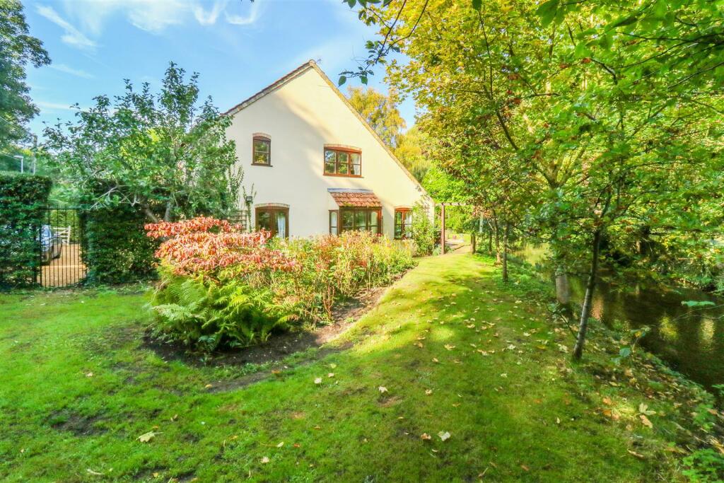 Additional image 48 of River Lane, Fordham