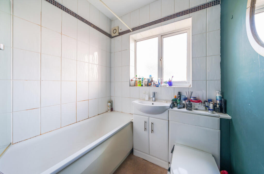 Additional image 7 of Rosslyn Close, West Wickham, BR4