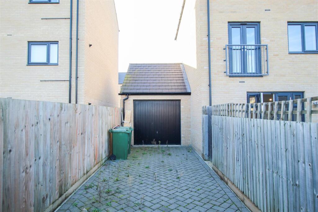 Additional image 15 of Claudius Walk, Northstowe