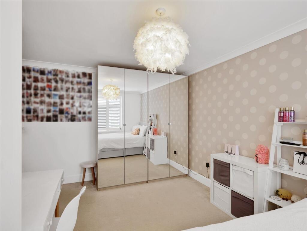 Additional image 22 of Iford Lane, Tuckton