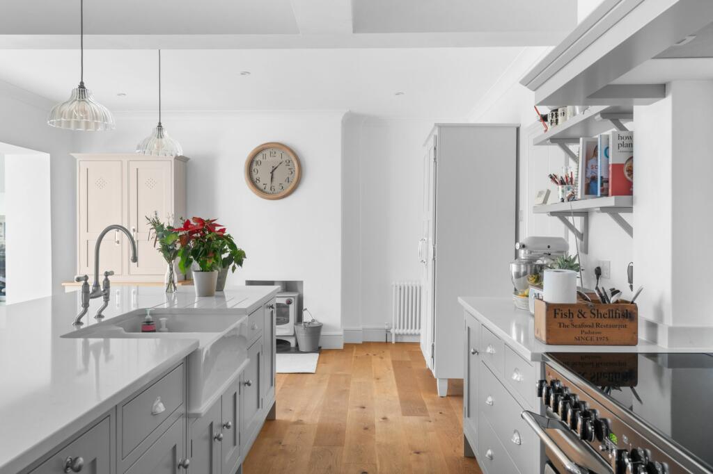 Additional image 4 of High Street, Linton, CB21