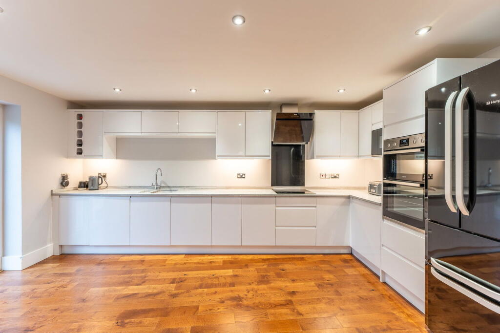 Additional image 2 of Phoenix Way, Portishead, Bristol, BS20 7FG