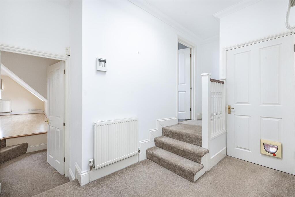 Additional image 4 of Kirkwick Avenue, Harpenden