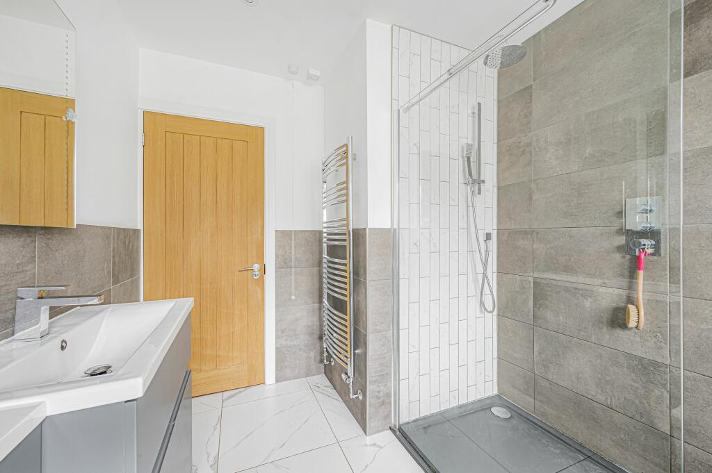 Additional image 17 of Wendale Drive, Peacehaven, BN10