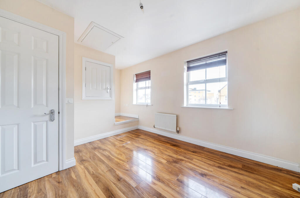 Additional image 7 of Sparkes Close, Bromley, BR2