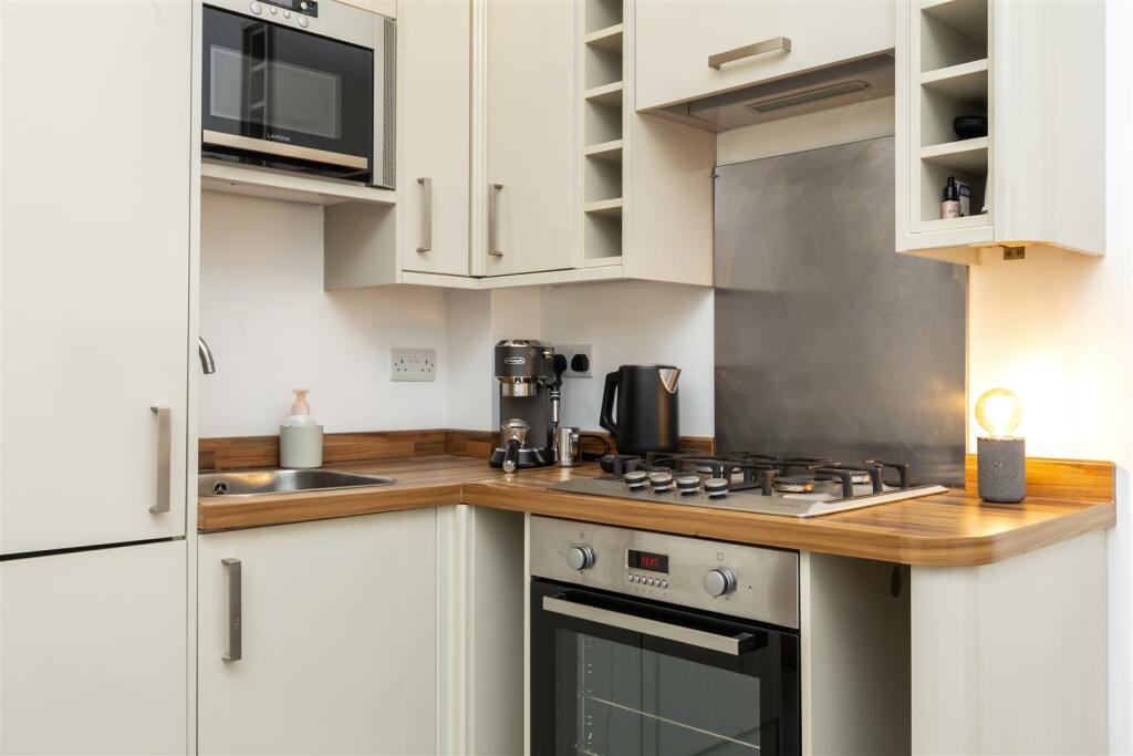 Additional image 8 of South Street, Portslade Village, Brighton