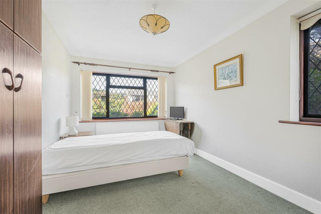 Additional image 15 of Oval Close, Peacehaven