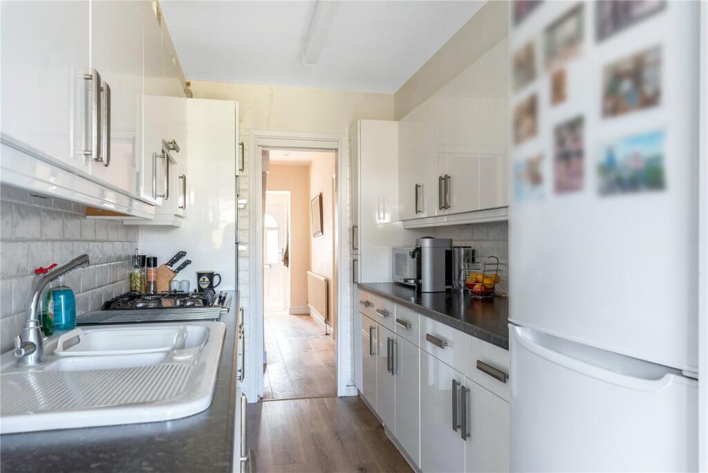 Additional image 14 of Ruskin Walk, Bromley, BR2