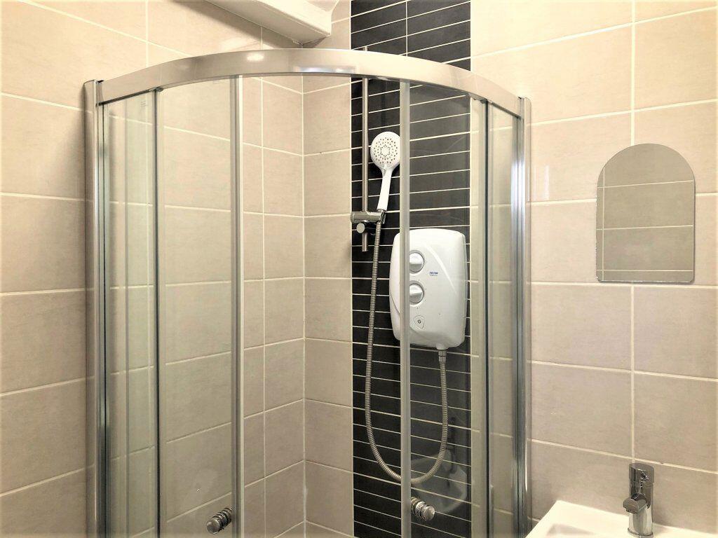 Additional image 6 of York Avenue - P1070