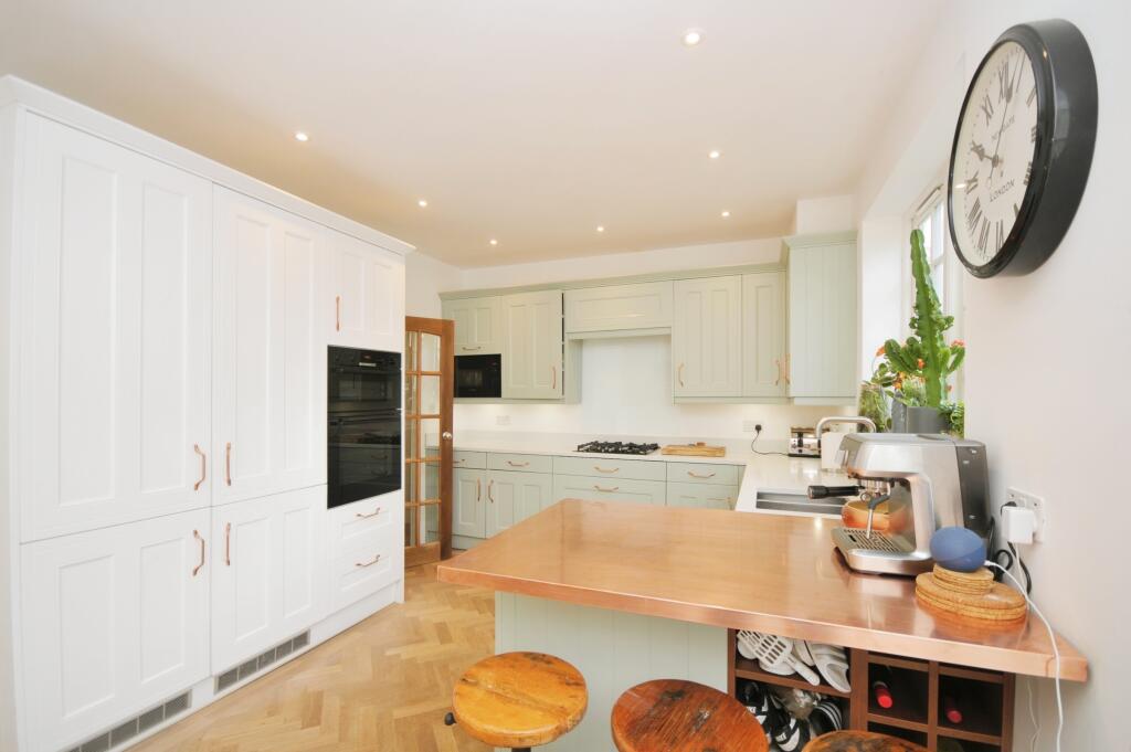 Additional image 17 of Romany Rise, Orpington, BR5