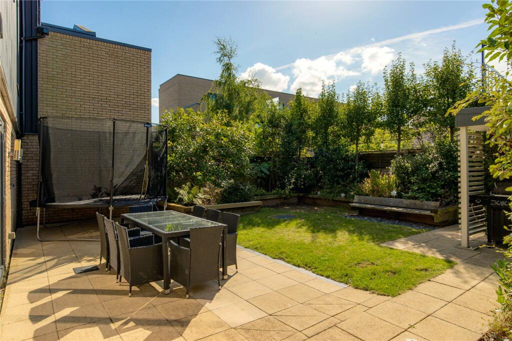 Additional image 14 of Southwell Drive, Trumpington, Cambridge, CB2