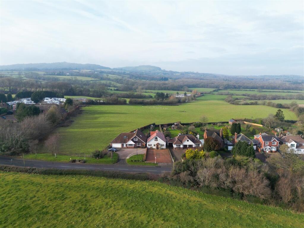 Additional image 39 of Bromsgrove Road, Hunnington, Halesowen