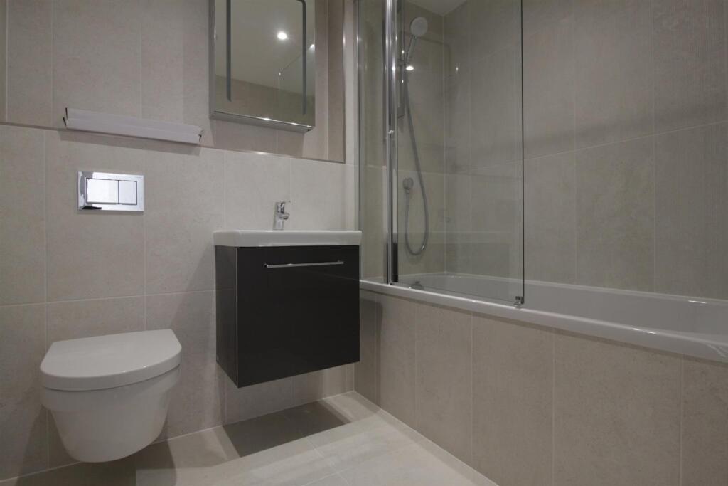 Additional image 6 of Flat 3, 317 Hills Road, Cambridge