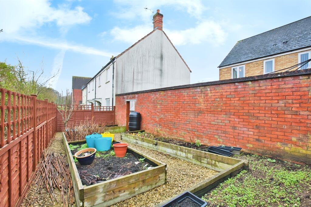 Additional image 15 of Hawks Rise, Yeovil