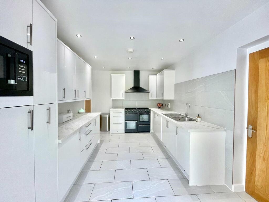 Additional image 16 of Kings Drive, Eastbourne, East Sussex, BN21