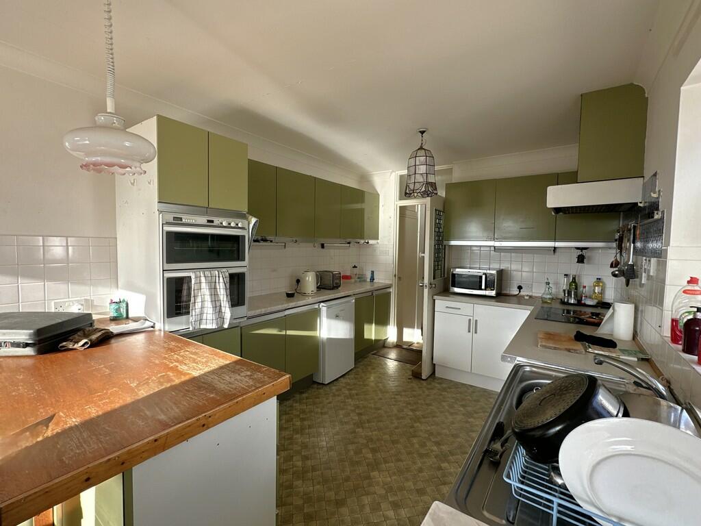 Additional image 5 of Camlann, Banks