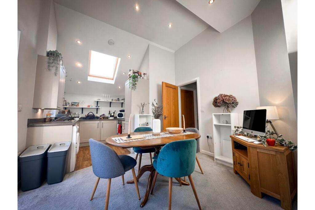 Additional image 35 of Oak Street, Keighley, BD22