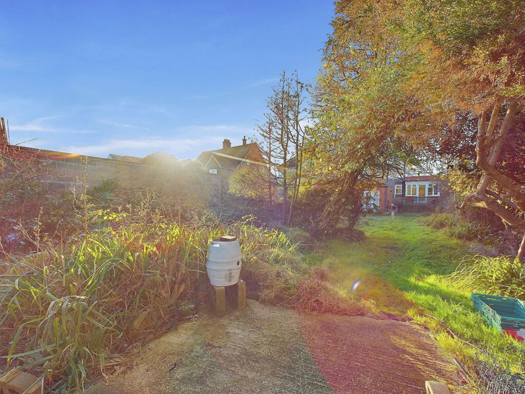 Additional image 18 of Windsor Road, Worthing BN11 2LX