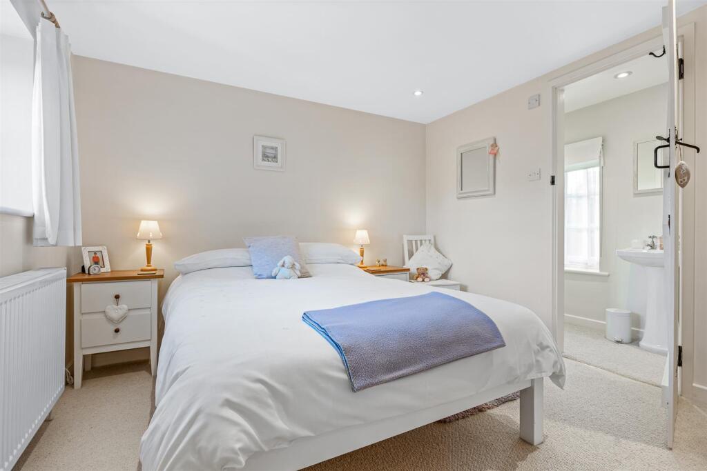 Additional image 15 of Harmer Green Lane, Welwyn