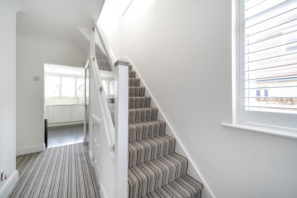 Additional image 20 of Sandy Ridge,Chislehurst,BR7 5DR