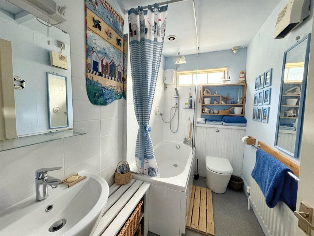 Additional image 27 of Station Road, Haddenham