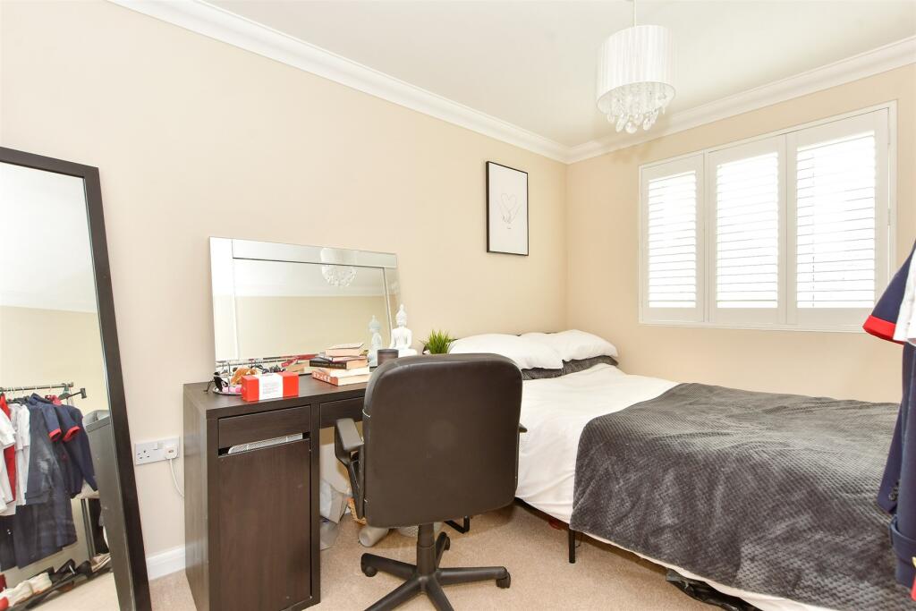 Additional image 9 of The Poplars, Littlehampton, West Sussex