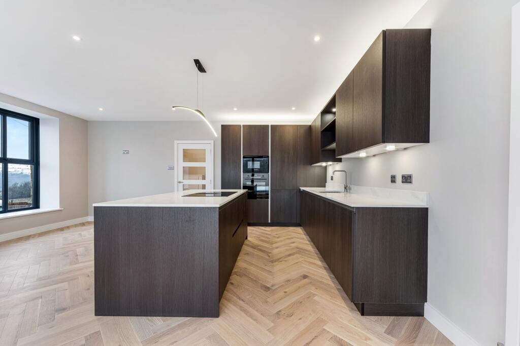 Additional image 14 of The Reading Room, Spring Street, Ramsbottom BL0 0DS: Restored 1860s Gem with High-Spec Interior