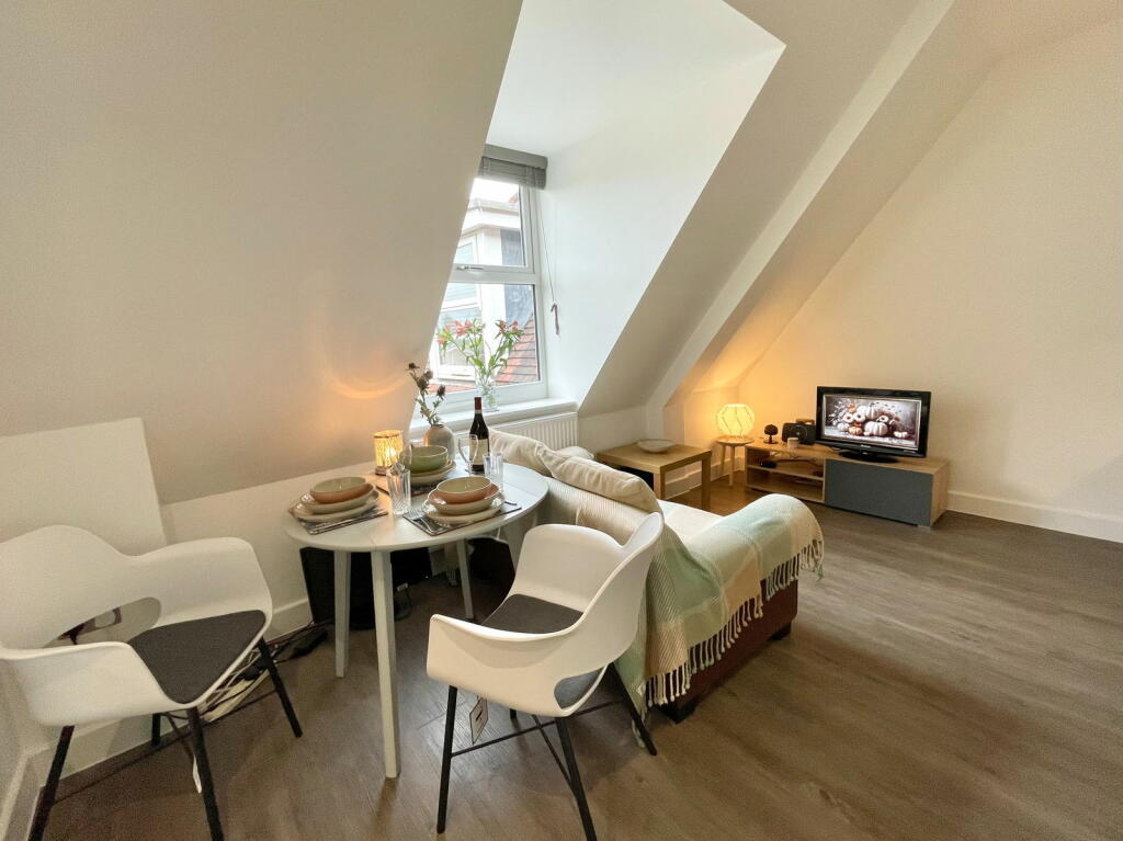 Additional image 2 of Royal House, Princes Gate, Homer Road, Solihull