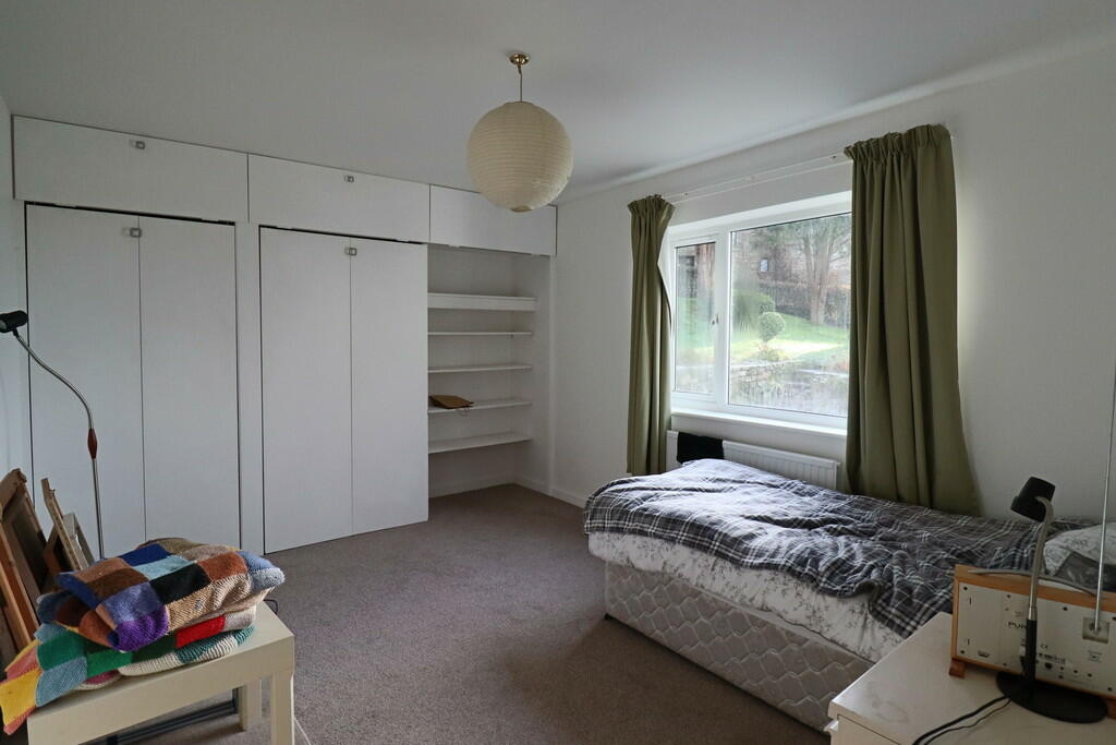 Additional image 19 of Camlann, Banks