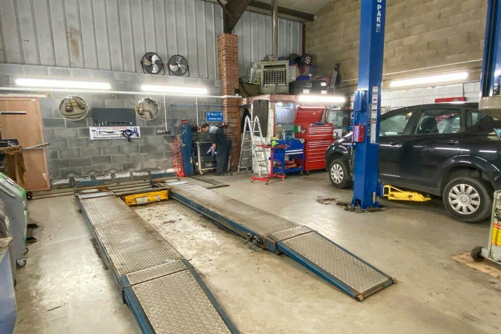 Additional image 4 of Newmarket > Suffolk