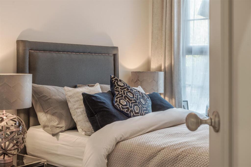 Additional image 34 of Shootersway, Berkhamsted