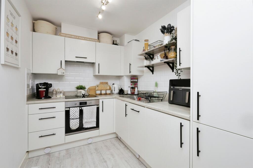 Additional image 19 of Millstone Drive, Hailsham