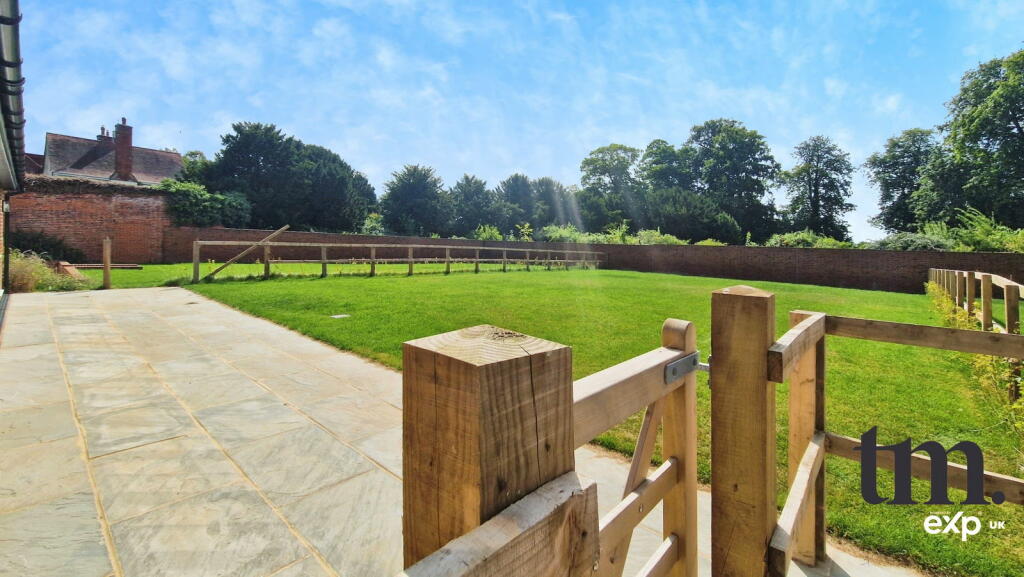 Additional image 13 of Wood Hall, Arkesden, Saffron Walden, CB11 4HA