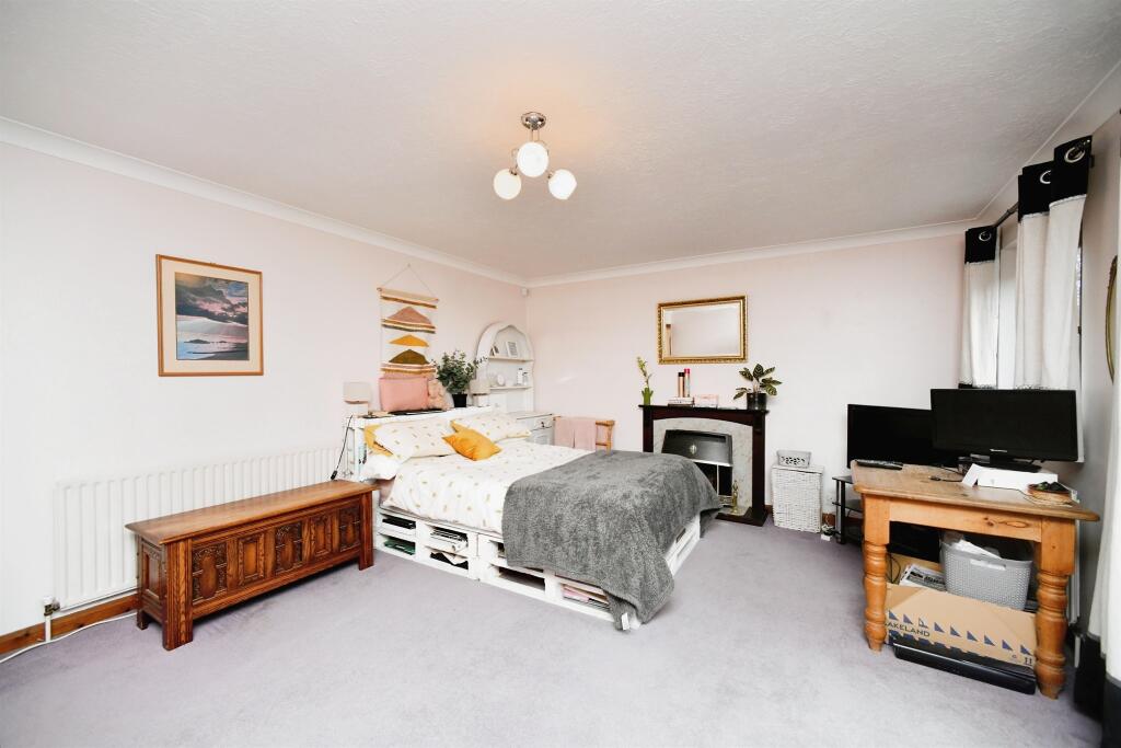 Additional image 7 of Highsted Park, Peacehaven