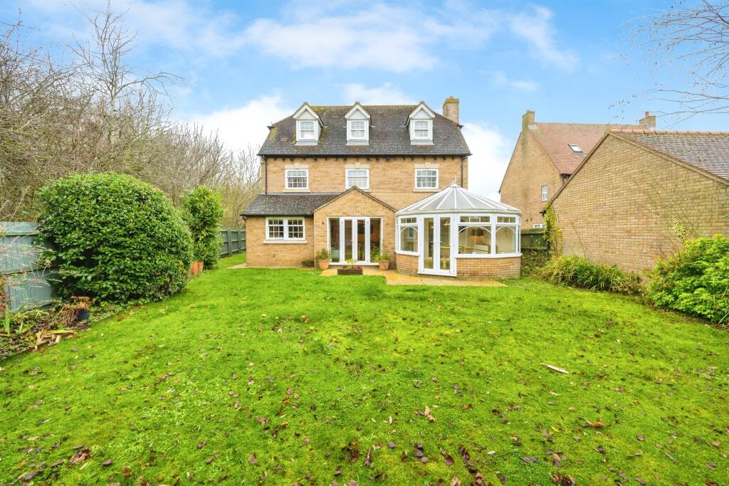 Additional image 25 of Meadowsweet Close, Lower Cambourne, Cambridge