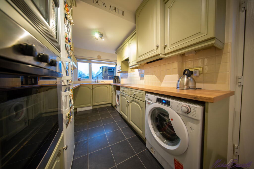 Additional image 7 of Raeburn Drive, Bradford, BD6 2LL