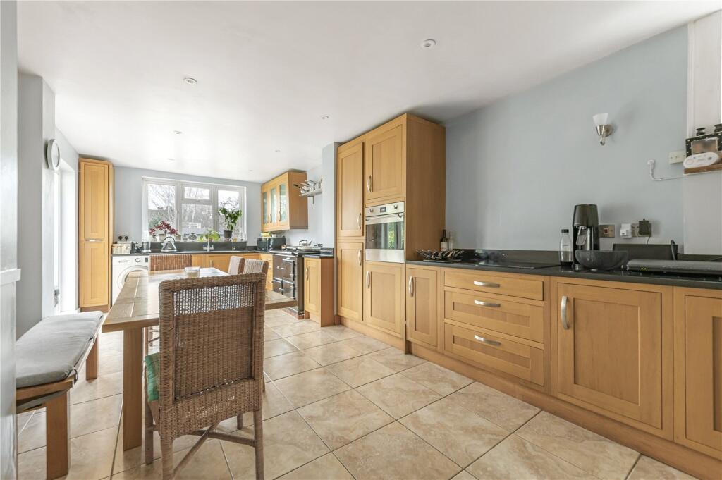 Additional image 10 of Holligrave Road, Bromley, BR1