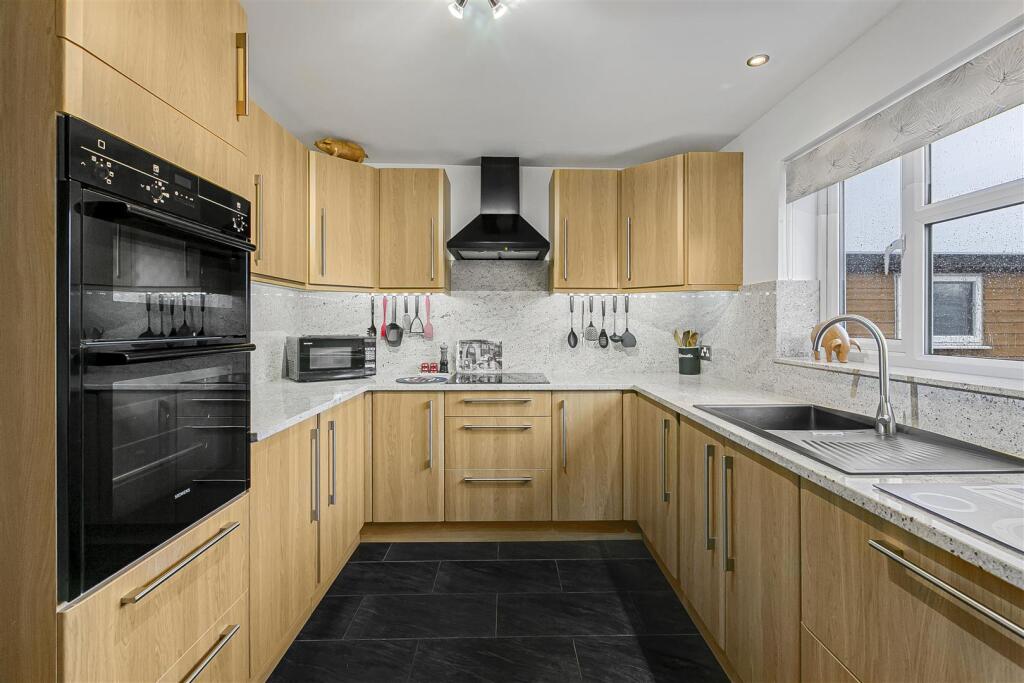 Additional image 18 of Fox Road, Balsham