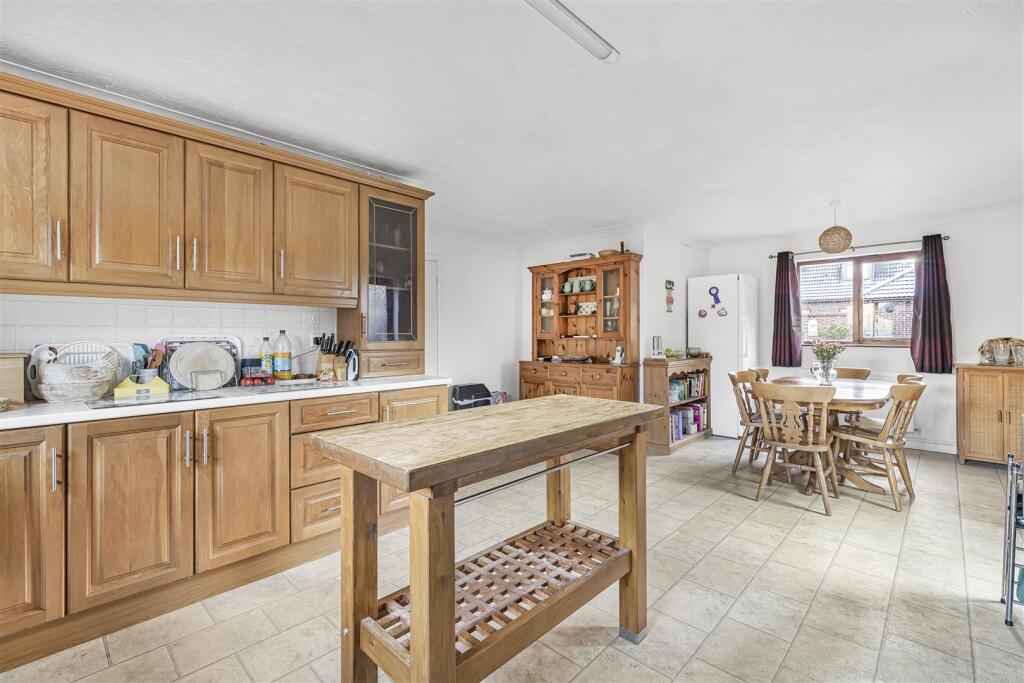Additional image 5 of St. Neots Road, Hardwick, Cambridge