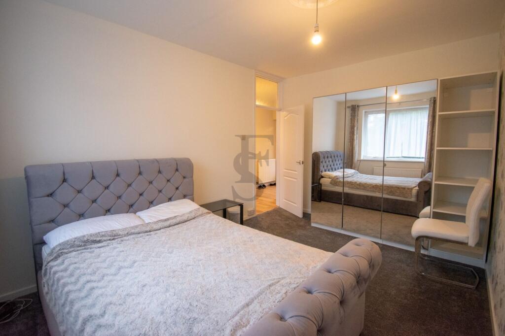 Additional image 4 of Green Court, Hall Green, Birmingham