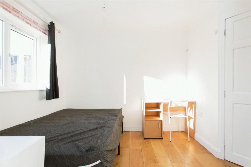 Additional image 5 of Hereward Close, Impington, Cambridge, Cambridgeshire, CB24