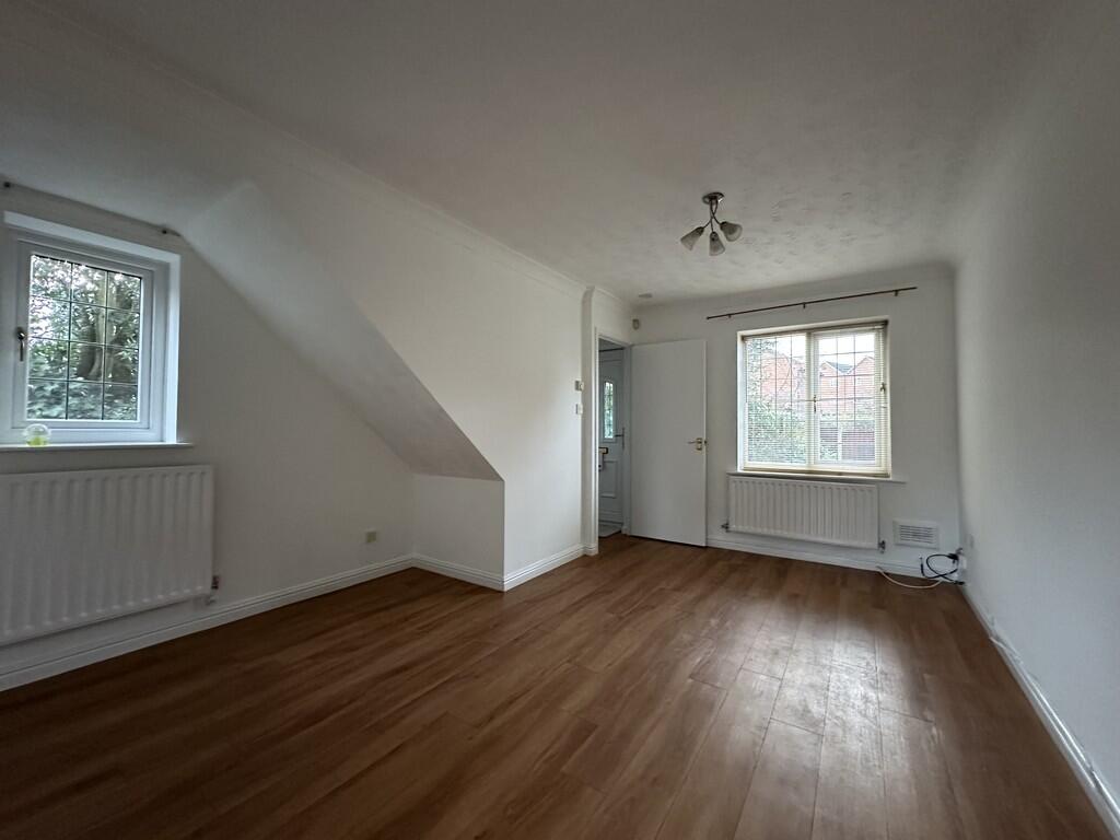 Additional image 4 of Somerset Close, Tamworth