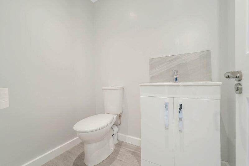 Additional image 8 of Eskdale Close, Milton - HIGH STANDARD