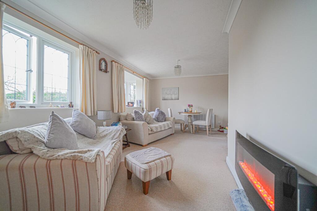 Additional image 5 of Yew Tree Close, Lapworth, B94