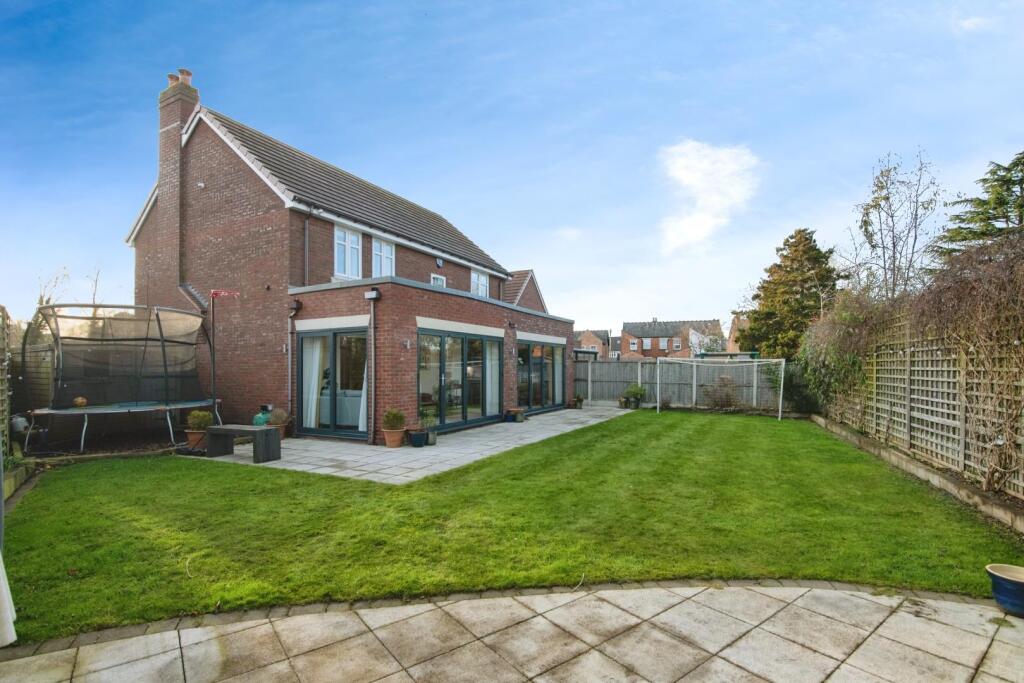 Additional image 19 of Heath Drive, Shirley, Solihull