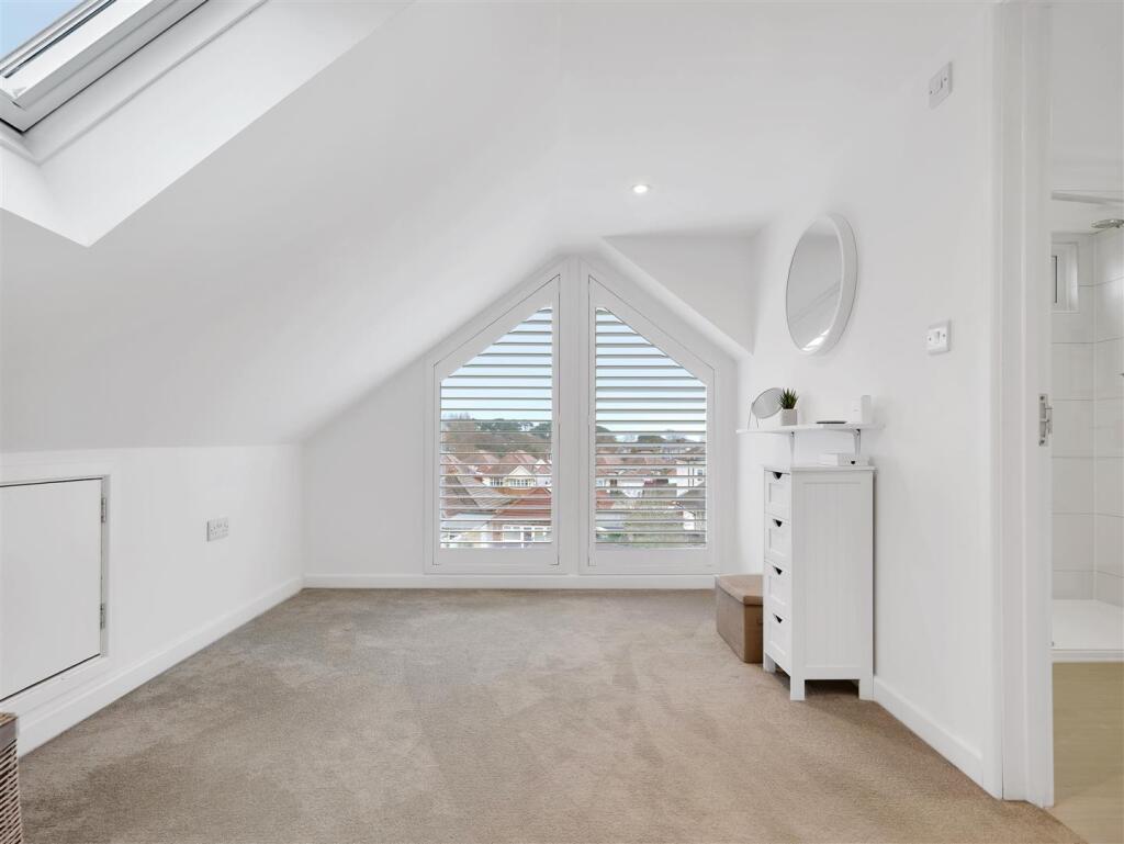 Additional image 35 of Iford Lane, Tuckton