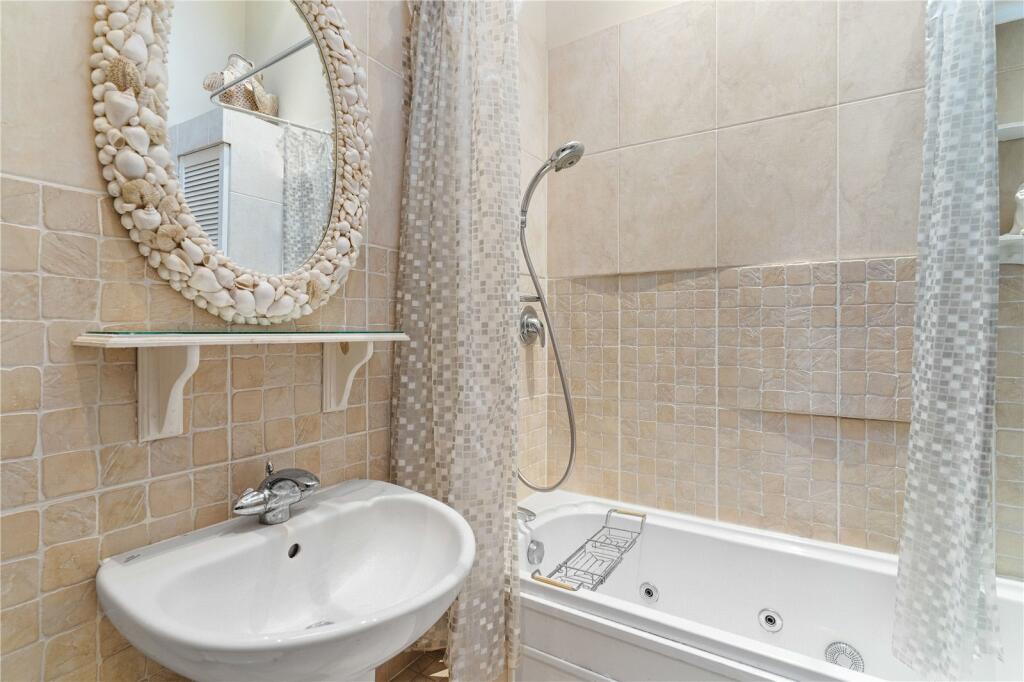 Additional image 21 of Castle Street, Saffron Walden, CB10